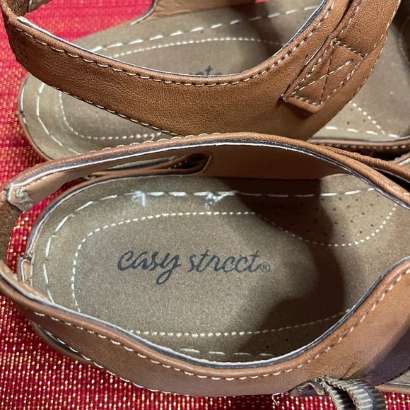 Easy Street Womens Rosalyn Comfort Sandals wide 8 - Picture 10 of 10